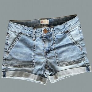 Girl’s SO Denim Blue Jean Cuffed Shorts Size 10